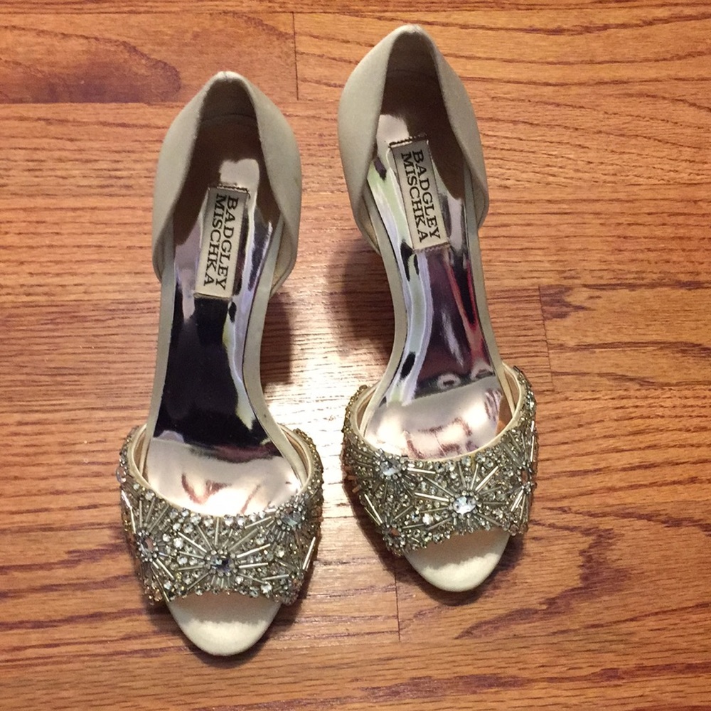 Beautiful Badgley Mischka Sandals
